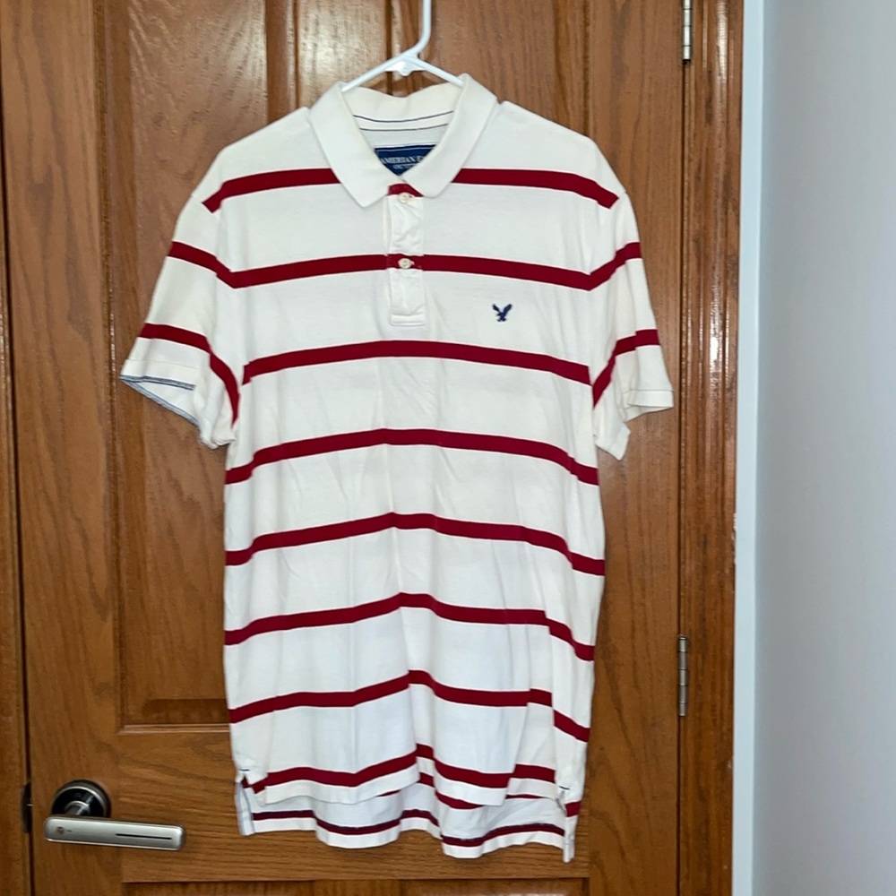 Men’s American Eagle polo